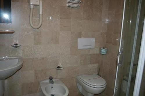Corte Uccellanda Relais Monzambano Exterior photo